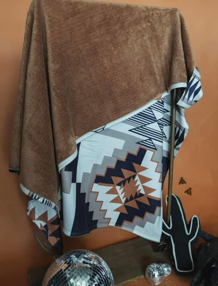 Santa Fe Dust Blanket